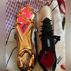 Nike Zoom Mercurial Vapor 15
Elite FG Size 11